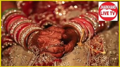 दामाद के साथ सास फरार अब क्या होगा अंजाम ? 

#aligarh #viral #trending #viralvideo #trendingvide