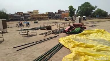 मिर्ज़ापुर: जनपद में आंधी और बारिश ने मचाई तबाही, जीआईसी में स्ट्रीट वेंडरों के लिए आयोजित कार्यक्रम का पंडाल उड़ा