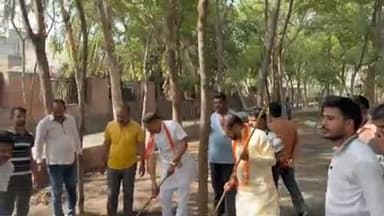 लाडपुरा: विधायक संदीप शर्मा की अगुवाई में भाजपा कार्यकर्ताओं ने विज्ञान नगर व केशवपुरा मुक्तिधाम पर चलाया स्वच्छता अभियान