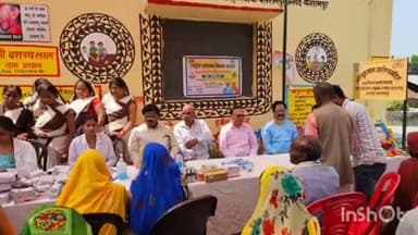 बलरामपुर: मुख्य चिकित्सा अधिकारी ने ग्राम ज्यौनार में आयुष्मान आरोग्य शिविर का किया निरीक्षण