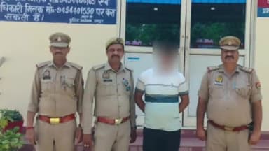 मिलक: मिलक कोतवाली पुलिस ने गैंगस्टर केस में वांछित अभियुक्त को मोहल्ला नसीराबाद से गिरफ्तार कर कोर्ट में पेश किया