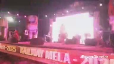 कटिहार: रेलवे मैदान में तीन दिवसीय रेलवे मेला का समापन, DRM ने बेहतर प्रदर्शन करने वाले कलाकारों को सम्मानित किया