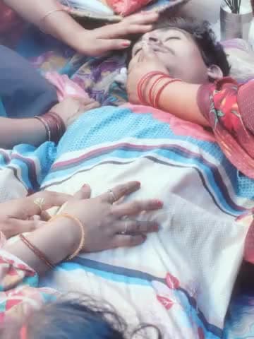 ललिया थाना क्षेत्र के पतझी गांव निवासी विपिन कुमार तिवारी की राप्ती नदी में डूबने से मौत हो गई। वह नदी में स्नान करते सम