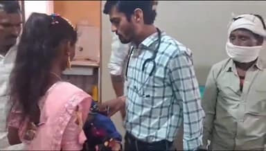 बांसवाड़ा: डागल गांव में दो बाइक की आमने-सामने भिड़ंत में भाई-बहन को गंभीर चोटें आईं, एमजी अस्पताल में उपचार जारी