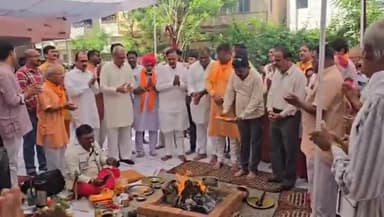 बड़गांव: ऊर्जा राज्यमंत्री हीरालाल नागर ने उदयपुर का किया दौरा, अंबेडकर जयंती कार्यक्रम में की शिरकत