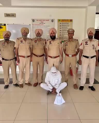 ਮੂਨਕ: ਥਾਣਾ ਖਨੋਰੀ ਪੁਲਿਸ ਨੇ ਇੱਕ ਵਿਅਕਤੀ ਨੂੰ ਗ੍ਰਿਫਤਾਰ ਕਰਕੇ ਉਸ ਕੋਲੋਂ 750 ਗ੍ਰਾਮ ਅਫੀਮ ਬਰਾਮਦ ਕੀਤੀ ਹੈ