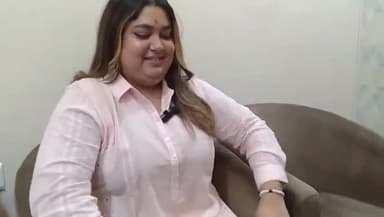 सुपौल: सुपौल पहुंचीं मशहूर मैथिली गायिका और फिल्म निर्देशक प्रिया मल्लिक, जिले के मंदिरों में की पूजा-अर्चना