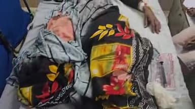 लाडपुरा: कोटा रेलवे स्टेशन पर देर रात महिला ट्रेन में चढ़ते समय गिरी, गंभीर घायल होकर MBS अस्पताल में भर्ती