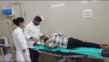 बांसवाड़ा: कोतवाली थाना क्षेत्र के धामरीया में लुटेरों ने तीन चचेरे भाइयों के साथ मारपीट कर की लूट, एमजी अस्पताल में उपचार जारी