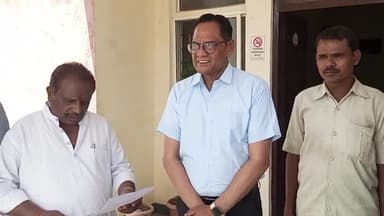 चंद्रशेखर आजाद नगर कांग्रेस कार्यकर्ताओं ने राष्ट्रपति के नाम ज्ञापन सोपा