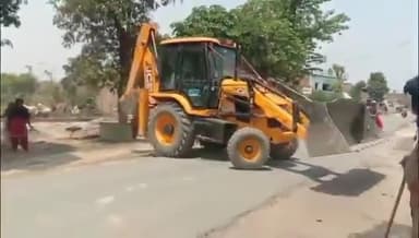 #gonda : अतिक्रमण हटाने के लिए चला अभियान #balpur में अवैध अतिक्रमण के खिलाफ कार्रवाई #uttarpradesh #viral #national