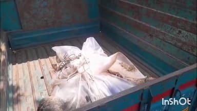 आरा: धनडीहा गांव स्थित खेत से 3 दिन से लापता व्यक्ति का शव मिला, पुलिस व परिजन शव लेकर पहुंचे आरा सदर अस्पताल