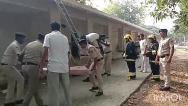 मुंगेर: अग्निशमन सेवा सप्ताह के चौथे दिन फायर स्टेशन के पास की गई मॉक ड्रिल