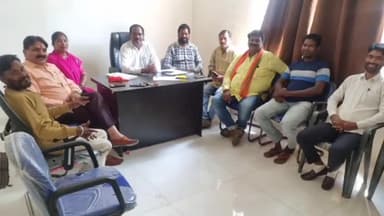 लोहरदगा: भाजपा जिला कार्यालय में बैठक, 24 अप्रैल को पूर्व सीएम चंपई सोरेन के लोहरदगा आगमन पर रणनीति तैयार