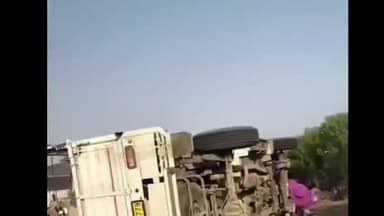 માળીયા: માળિયા મીયાણાનાઅણીયારી ટોલનાકા નજીક બોલેરો પલ્ટી જતા બેના મોત, પોલીસ ફરિયાદ નોંધાઈ