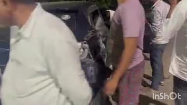 रायबरेली: डिडौली के पास तेज रफ्तार पिकअप ने हाइवे किनारे खड़ी कार को मारी टक्कर, दोनों गाड़ियां हुई क्षतिग्रस्त