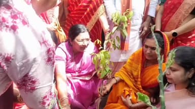 मंदसौर: केन्द्रीय मंत्री ने जीवागंज वार्ड के आंगनबाड़ी केंद्र और वन स्टॉप सेंटर का किया निरीक्षण