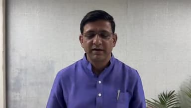 इंदौर: अरी जीत सिंह के प्रोग्राम के बारेमें बोले महापौर पुष्पमित्र भार्गव मोबाइल