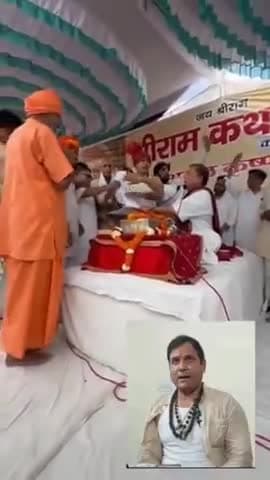 पुलिस कमिश्नर गाजियाबाद के स्थानांतरण के बाद लोनी विधायक नंदकिशोर गुर्जर ने बदला कुर्ता,#Haryana #national #viral #NCR