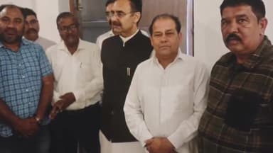 पंचकूला: यादविन्द्रा गार्डन पिंजौर में हरियाणा विधानसभा अध्यक्ष हरविंदर कल्याण का स्वागत, फूलों के बुके से किया सम्मानित