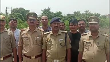 🛑नोएडा:-25 हजार के इनामी बदमाश से मुठभेड़,बदमाश सुकेश घायल, गोली पैर में लगी,इलाज के लिए अस्पताल में भर्ती किया गया।