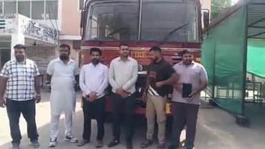 पंचकूला: रायपुर रानी अनाज मंडी में फायर ब्रिगेड गाड़ी खड़ी होने पर भारतीय किसान संघ के पदाधिकारियों ने विधायक का आभार जताया