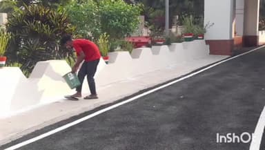 मुंगेर: विशेष स्वच्छता अभियान के तहत नगर निगम द्वारा सफाई अभियान चलाया जा रहा है