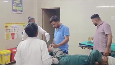 बांसवाड़ा: करगसीया गांव में टवेरा गाड़ी ने बाइक को चपेट में लिया, युवक को लगी चोट, एमजी अस्पताल में उपचार जारी