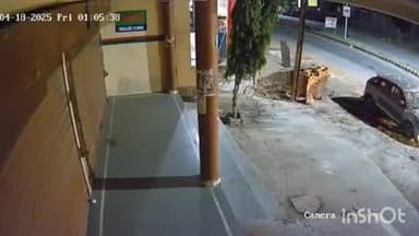 विजयपुर: विजयपुर में अज्ञात ट्रैक्टर ने खड़ी कार को टक्कर मारी, सीसीटीवी कैमरे में घटना कैद, पुलिस ने मामला दर्ज किया