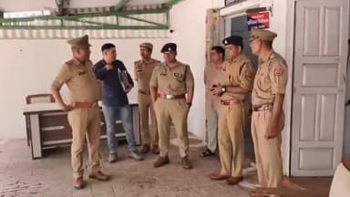 अमरोहा: अमरोहा SP ने यूपी पुलिस आरक्षी भर्ती में चयनित अभ्यार्थियों के चिकित्सकीय परीक्षण के लिए डॉक्टरों को दिए निर्देश