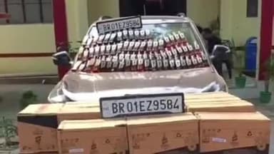 पडरौना: पड़रौना कोतवाली की पुलिस टीम ने अवैध शराब की बड़ी खेप पकड़ी, ₹12 लाख की बरामदगी, मौके से तस्कर फरार
