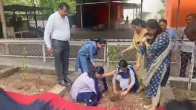 पंचकूला: सेक्टर 12-ए में पृथ्वी दिवस पर जागरूकता शिविर में पहुंची मुख्य न्यायाधीश मजिस्ट्रेट अपर्णा भारद्वाज