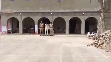 इकौना: चिचड़ी से गैंगस्टर एक्ट से संबंधित एक वांछित अभियुक्त को किया गया गिरफ्तार