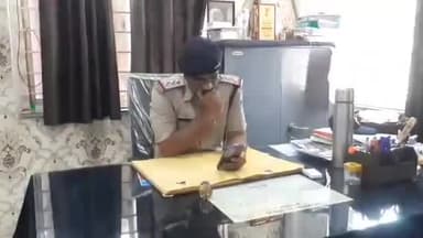 पनागर: संजय नगर में पान की दुकान पर 48 वर्षीय व्यक्ति से शराब पीने की मांग कर बदमाश ने किया हमला, ₹1000 लूटे