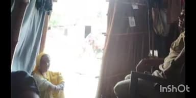 पडरौना: तुर्कहा में दरोगा के लेन-देन मोलभाव का वीडियो वायरल, दरोगा ने घूस लेने के बाद भी अभियुक्त को भेजा जेल