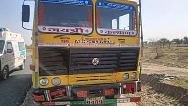 भिनाय: देवलिया कला के पास चापानेरी रोड पर तेज रफ्तार बाइक की डंपर से टक्कर, हादसे में एक की मौत और एक गंभीर घायल