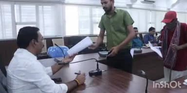 सोहागपुर: कलेक्टर कार्यालय में जनसुनवाई का हुआ आयोजन, कलेक्टर डॉ. केदार सिंह ने सुनीं समस्याएँ