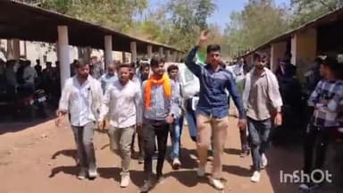 गुना नगर: पीजी कॉलेज रोड पर ABVP ने फूंका पाकिस्तान और आतंकवाद का पुतला, की ठोस कार्रवाई की मांग