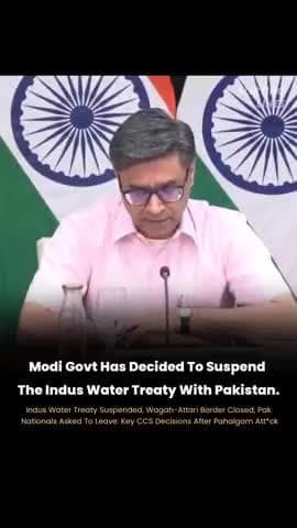 पहलगाम आतंकी हमले के बाद हुई  
पाकिस्तानी SAARC वाला वीज़ा रद्द, सिंधु जल संधि रोकी गई, अटारी बॉर्डर बंद किया गया.