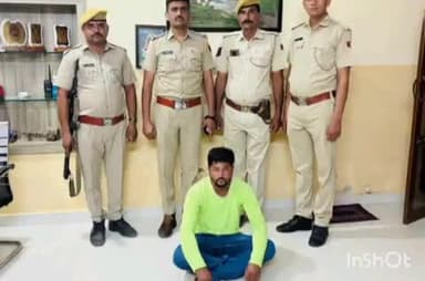 देसूरी: देसूरी में पुलिस ने हिस्ट्रीशीटर अकरम कुरेशी को किया गिरफ्तार, 15 मामलों में आरोपी, 6 में जारी थे स्थायी वारंट