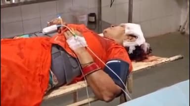 शिवपुरी नगर: शिवपुरी-श्योपुर हाईवे पर पेड़ से टकराई तेज रफ्तार कार, एक महिला की हुई मौत व चार लोग हुए घायल