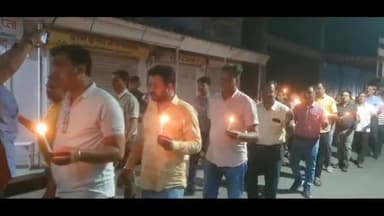 झालरापाटन: पहलगाम में आतंकी हमले में मारे गए निर्दोषों को झालरापाटन में केंडल मार्च निकालकर दी श्रद्धांजलि