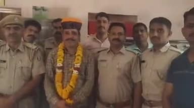 मारवाड़ जंक्शन: मारवाड़ जंक्शन थाने में कार्यरत कंप्यूटर ऑपरेटर कांस्टेबल का स्थानांतरण समारोह आयोजित किया गया