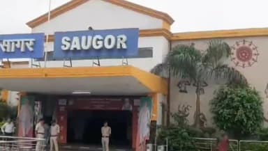 सागर नगर: सागर से नागपुर दक्षिण भारत जाने वाली पहली ट्रेन का सागर सांसद ने स्वागत रद्द किया