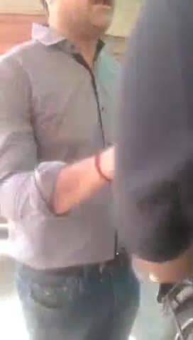 झालरापाटन: शराब के नशे में धुत इंटर्न डॉक्टर ने एसआरजी अस्पताल में गार्ड्स से की अभद्रता, अस्पताल अधीक्षक को सौंपा गया ज्ञापन