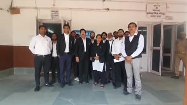 रामपुर: अखिल भारतीय अधिवक्ता परिषद ने रामपुर में कलेक्ट्रेट के माध्यम से राष्ट्रपति, राज्यपाल, चीफ जस्टिस को भेजा ज्ञापन