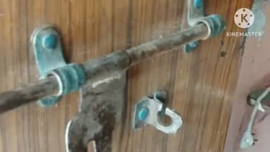 नरपतगंज: फतेहपुर वार्ड 10 में अज्ञात चोरों ने ताला तोड़कर ₹22 हजार नगद सहित लाखों की चोरी की, थाना में दिया आवेदन