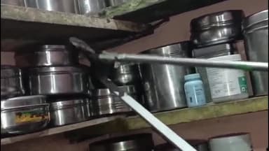 सागर नगर: बीएस जैन बगीचा के पास एक परिवार की रसोई में निकला सांप, चाय बना रही महिला भाग गई