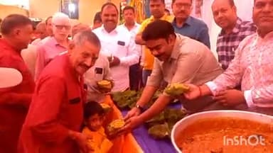 लातेहार: तेली मोहल्ला में श्री देवी मंडप नौ देवी पिंडी मंदिर का तृतीय वार्षिकोत्सव मनाया गया, भंडारा आयोजित किया गया