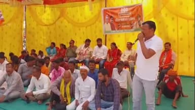 लोहरदगा: लोहरदगा में भाजपा का विरोध प्रदर्शन, मंत्री हफीजुल हसन को बर्खास्त करने की मांग